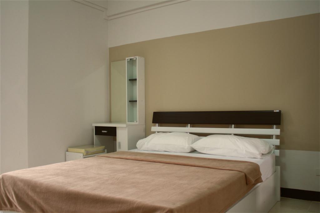 סינג בורי Baanbudsarin Apartment מראה חיצוני תמונה