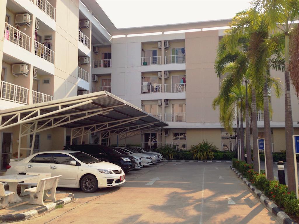 סינג בורי Baanbudsarin Apartment מראה חיצוני תמונה